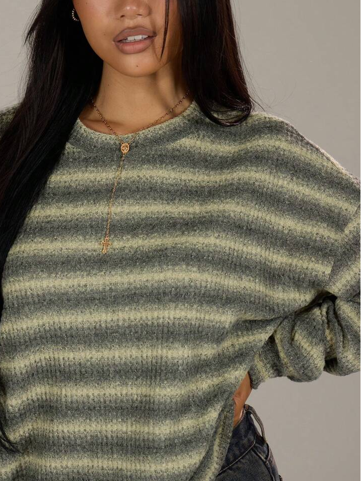 LENA – klasyczny, ciepły, idealny do jesiennych stylizacji