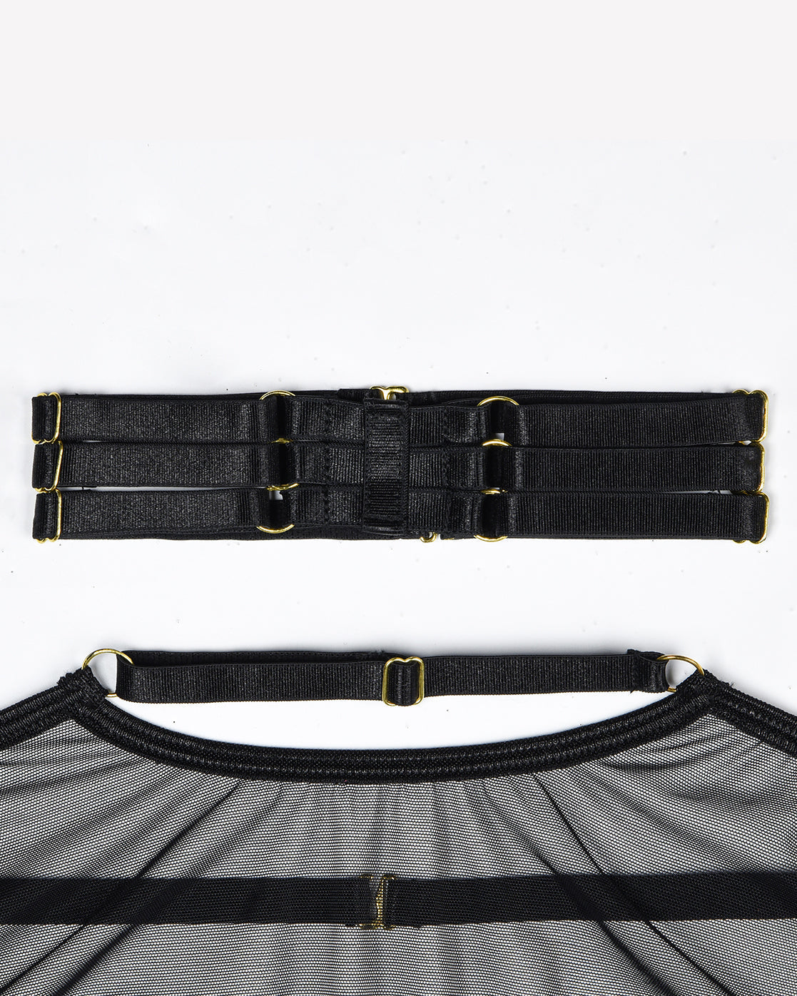 Brelynn - 4-częściowy komplet bielizny z prześwitującej siateczki z biustonoszem i stringami