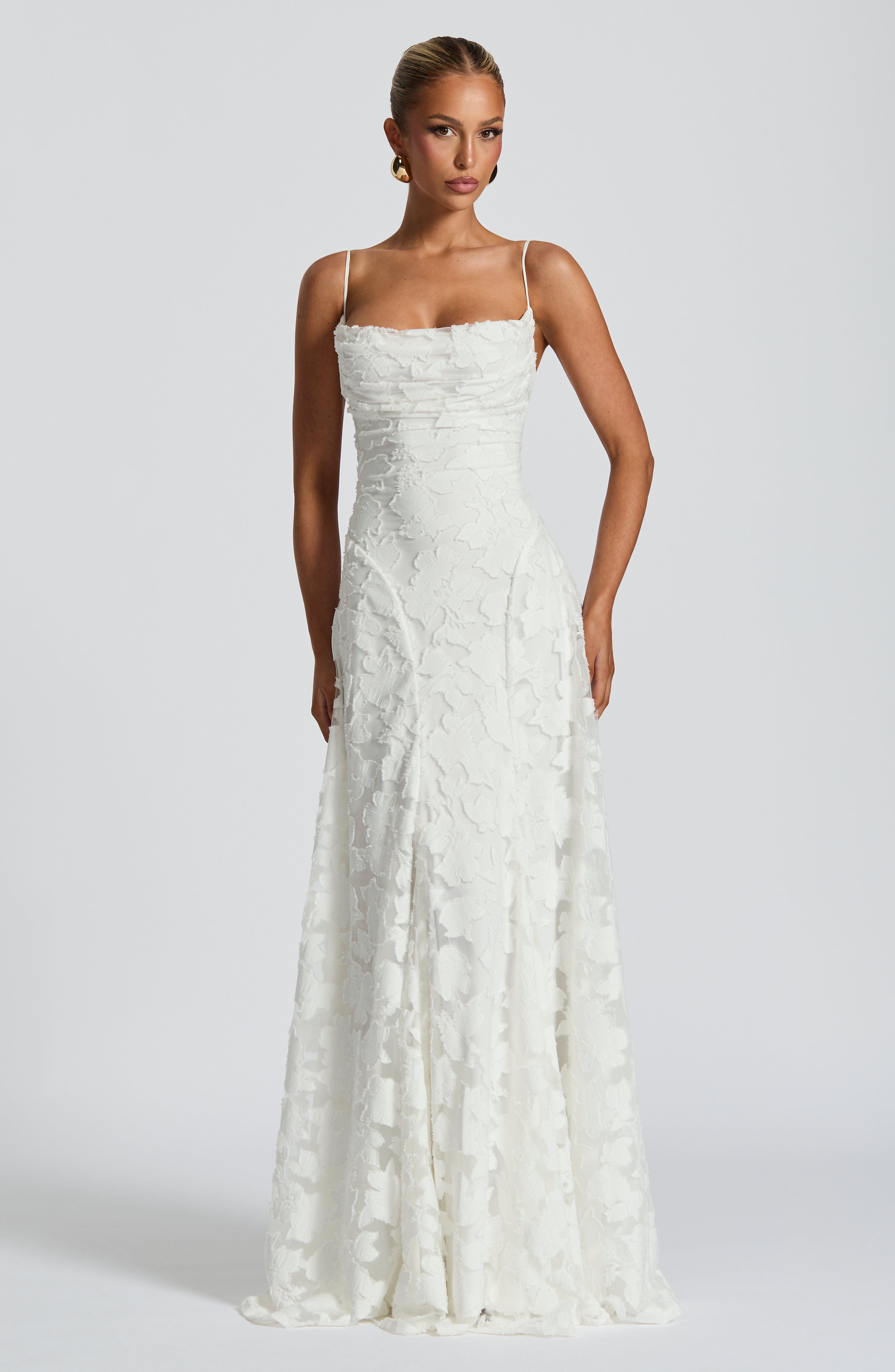 Clara Léon™ | Elegancka sukienka maxi